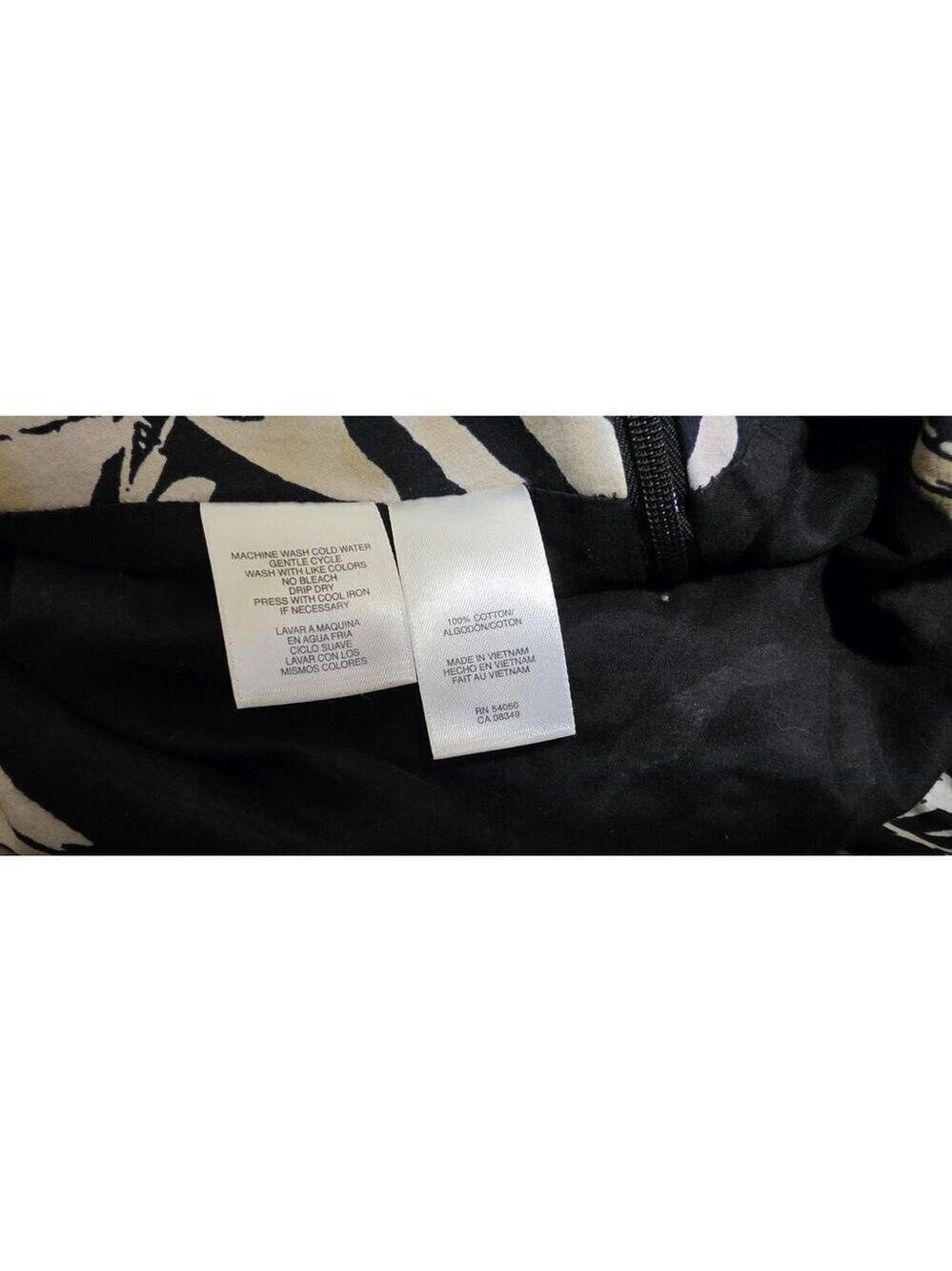 Jones New York Signature Size 6 Tiered Skirt Navy and Beige Floral Motif lined - Picture 9 of 11